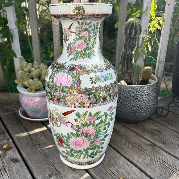 Large Antique Famille Rose Porcelain Vase Chinese Floral Figural Birds 18.5 Inch - Picture 1 of 16